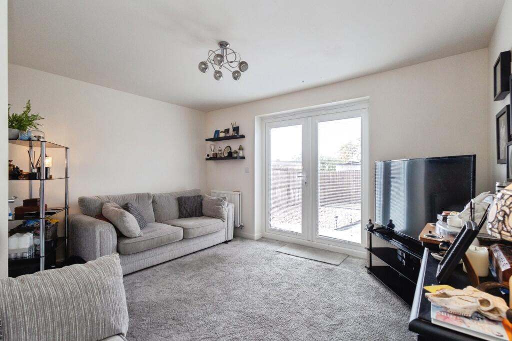 Whitebank Road, Oldham, Greater Manchester, OL8 photo 2