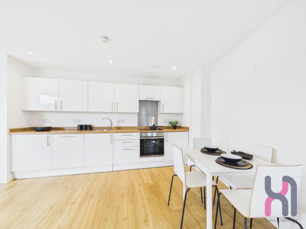 Apartment in Manchester - View 4