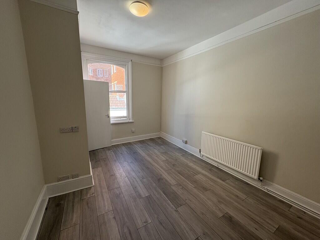 Edinburgh Road, Portsmouth - View 3