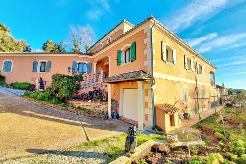 Main image of property: Provence-Alps-Cote d`Azur, Var, Flassans-sur-Issole