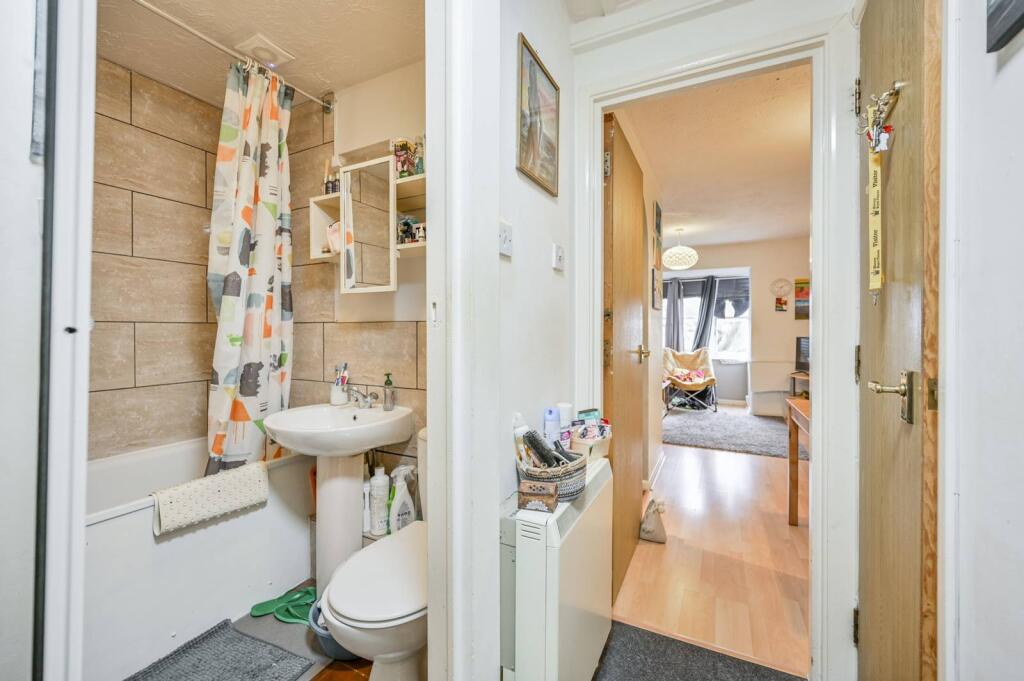 Main image of property: St Pauls Rise, Palmers Green, London, N13