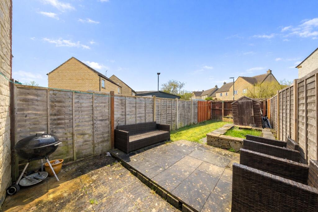 Kings Meadow, Bourton-on-the-Water, Cheltenham - More