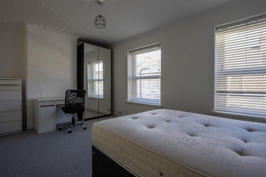 Emerald Street, Adamsdown - View 5