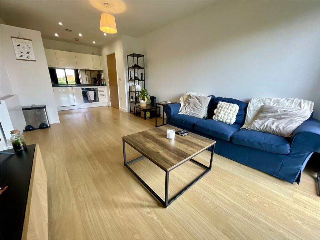 Apartment in Bournemouth - View 2