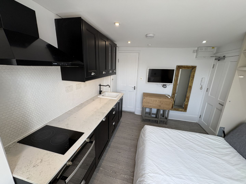Main image of property: Studio Flat 31, 193 Gloucester Place, Baker Street NW1 6BU