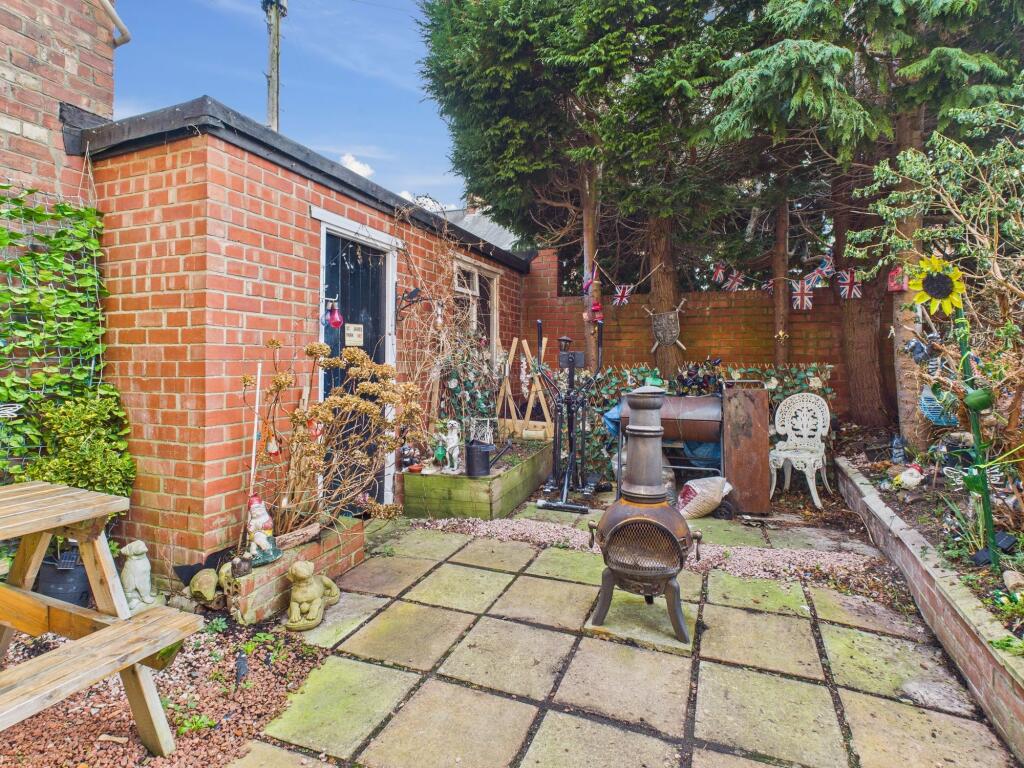 House in Newcastle upon Tyne - View 4