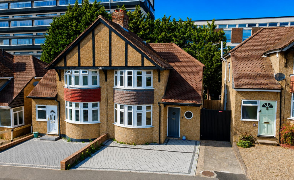 Main image of property: Corner Hall, Hemel Hempstead, HP3
