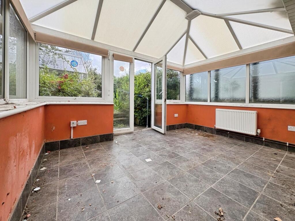 House in Gargrave - More