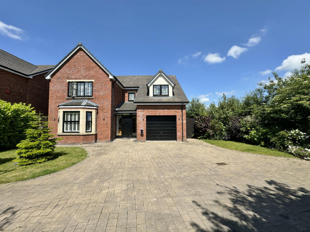 Main image of property: The Rowans, Greenhalgh, Lancashire, PR4