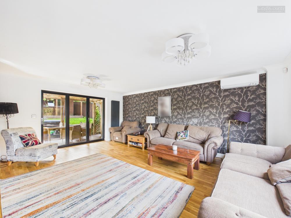 House in Peterborough, Orton Waterville - View 3