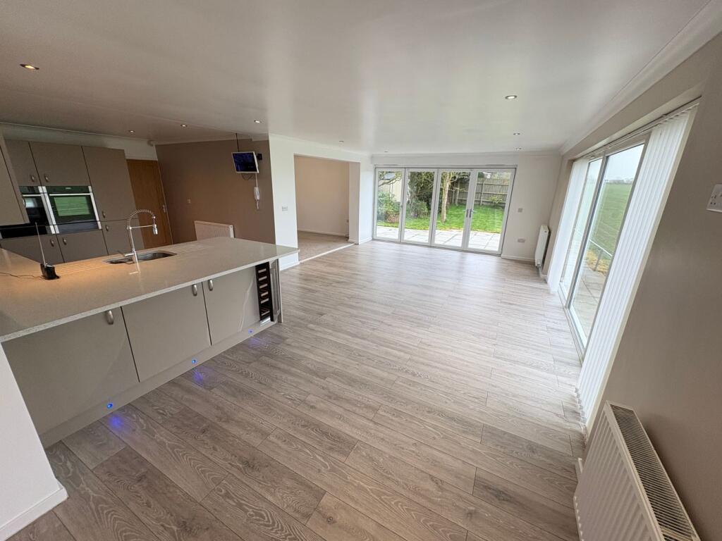 House in Leicester - More