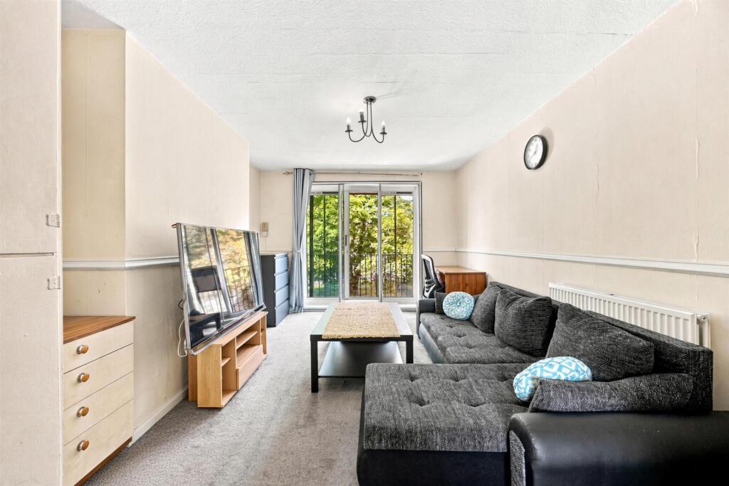 Apartment in London, Cowley - View 3