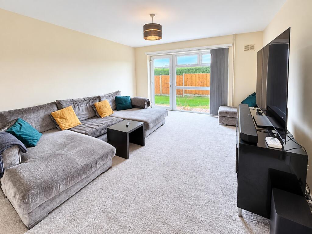 House in North Kesteven, Washingborough - View 4