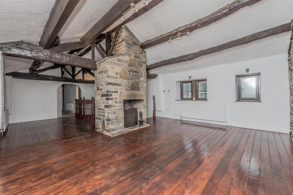 House in Bradford, West Yorkshire - More