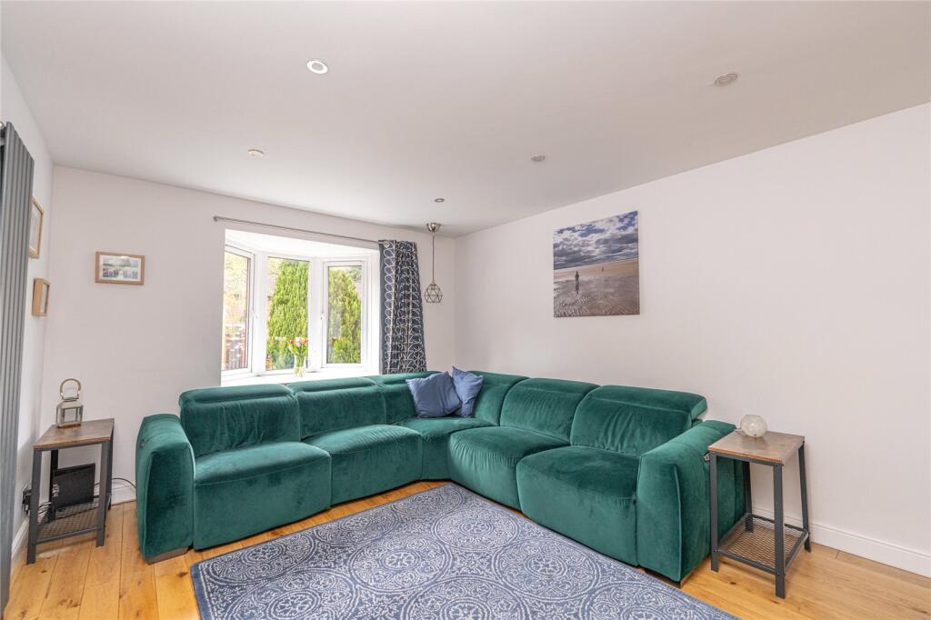 House in Edinburgh, Liberton and District - View 3