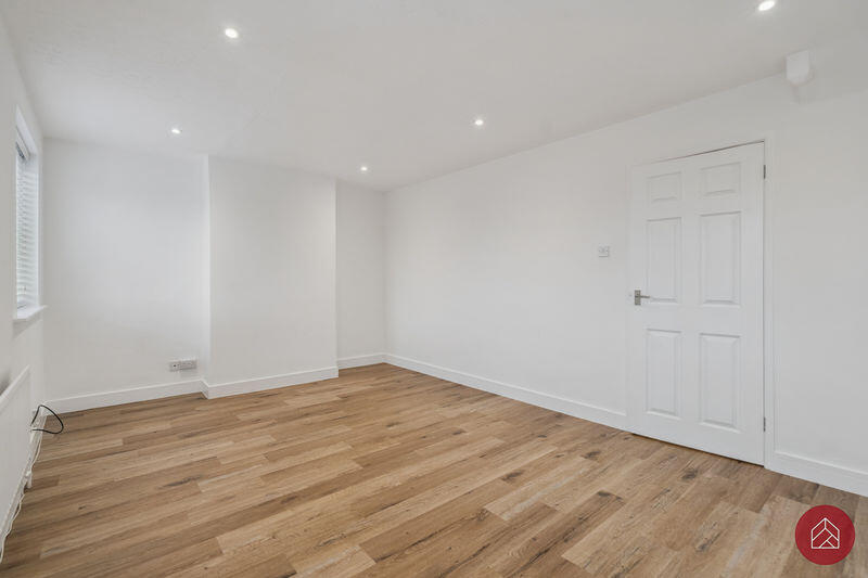 Apartment in Cherwell, Elmsbrook, Bicester - More