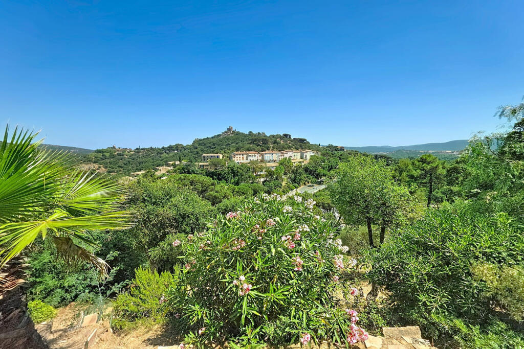 Main image of property: Provence-Alps-Cote d`Azur, Var, Grimaud