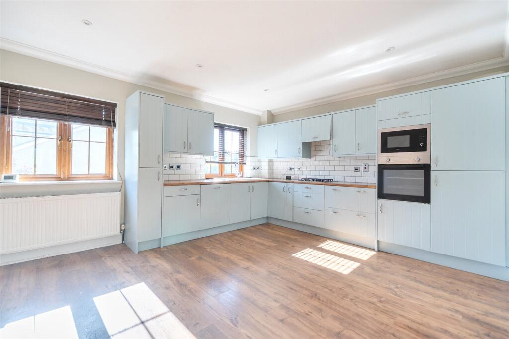 House in Tonbridge - View 5