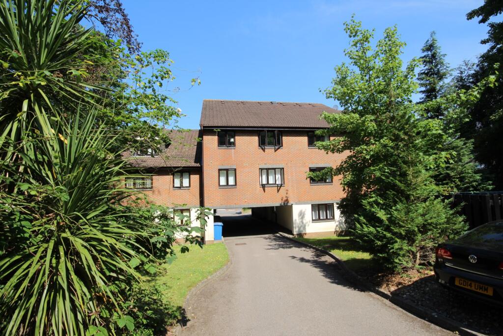 Main image of property: Crowthorne Road, Bracknell
