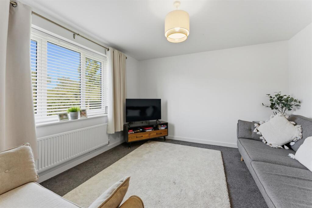 NN14, Stork Lane, Rothwell - View 3