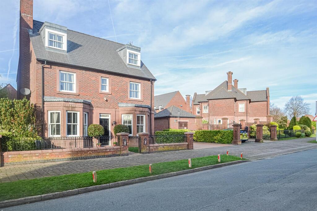 Main image of property: Keepers Road, Grappenhall Heys, Warrington, WA4