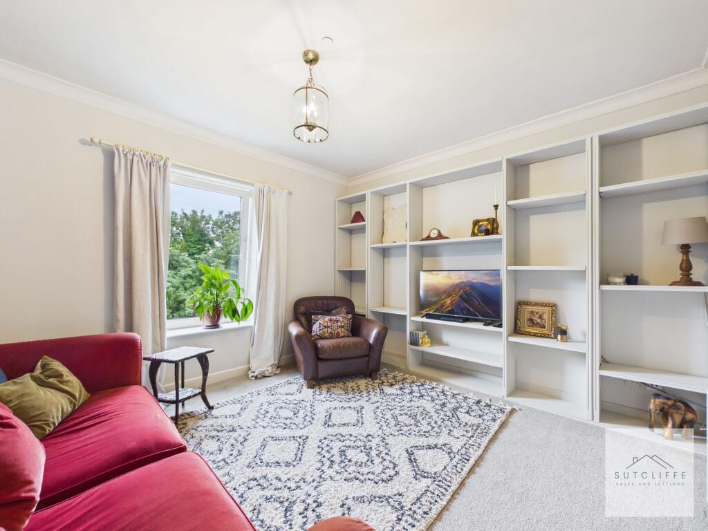 House in Lancaster - View 4