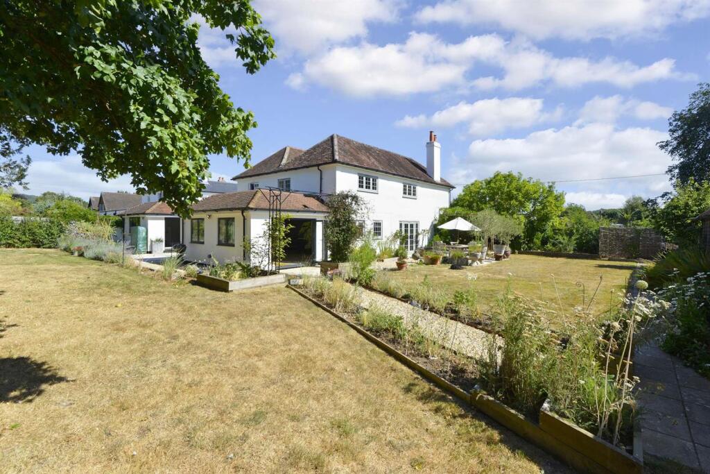 House in Guildford - View 4