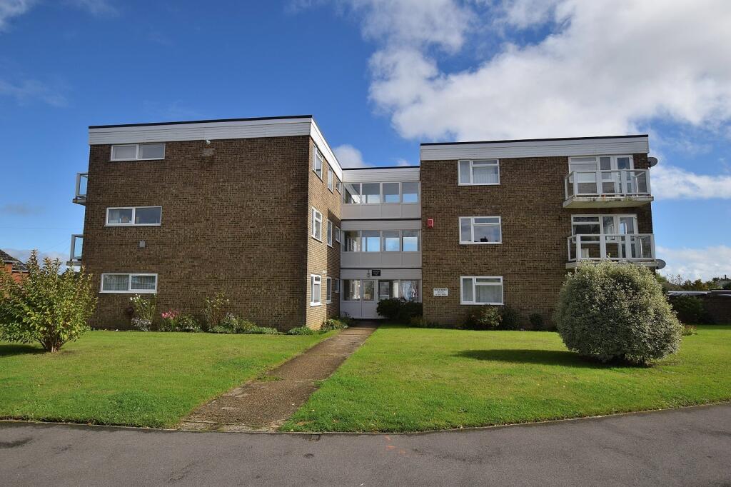 Main image of property: Stirling Close, New Milton, Hampshire. BH25 6AR