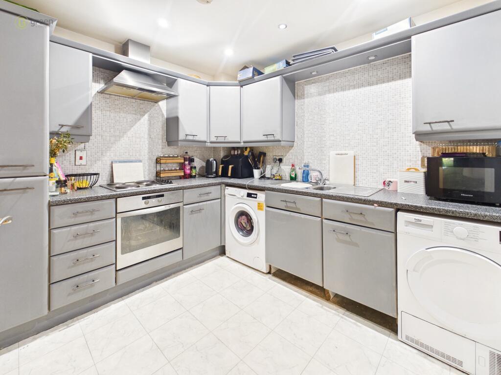 Apartment in Sutton Coldfield, Boldmere - View 4