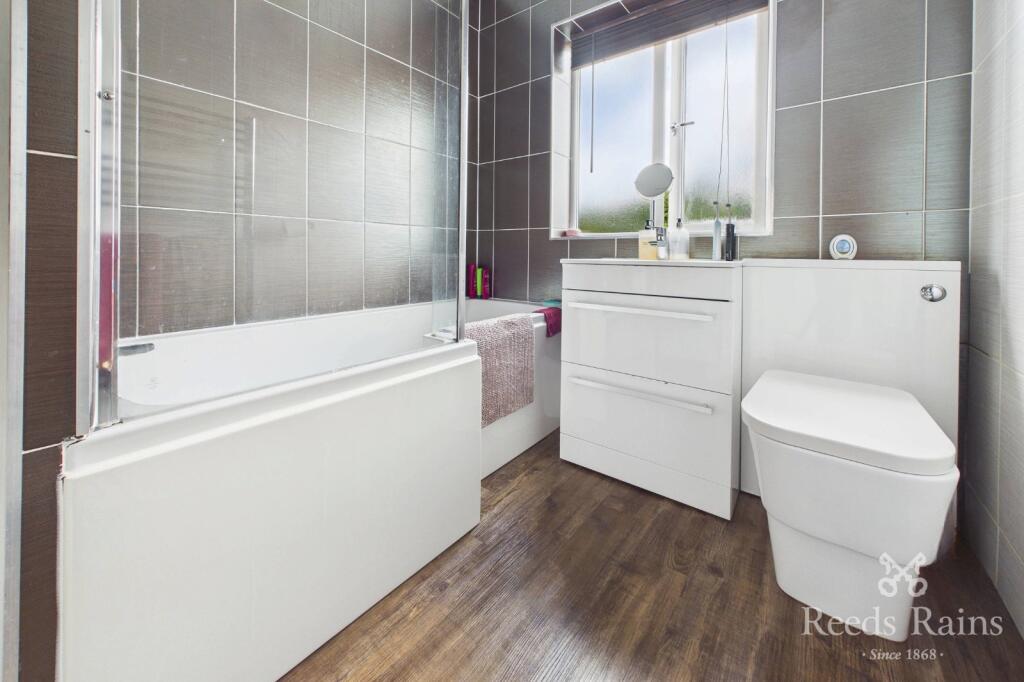 Lyminster Road, Sheffield, S6 photo 4