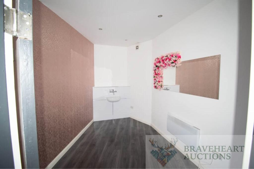 444 High Street, Cowdenbeath, Fife, KY4 8LS - View 6