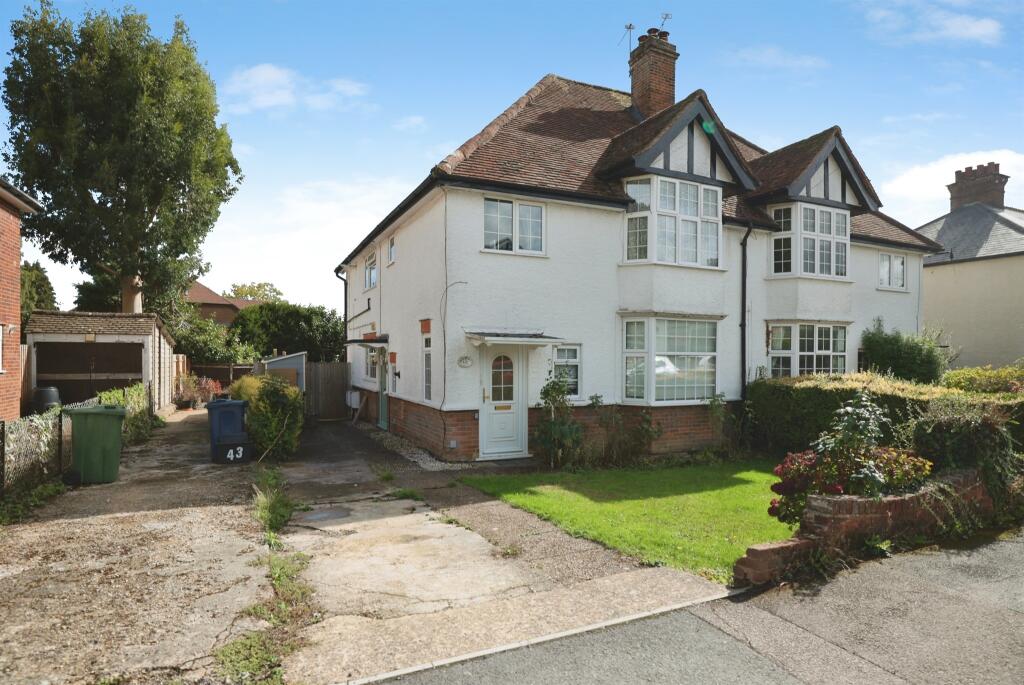 Main image of property: Lexham Gardens, Amersham