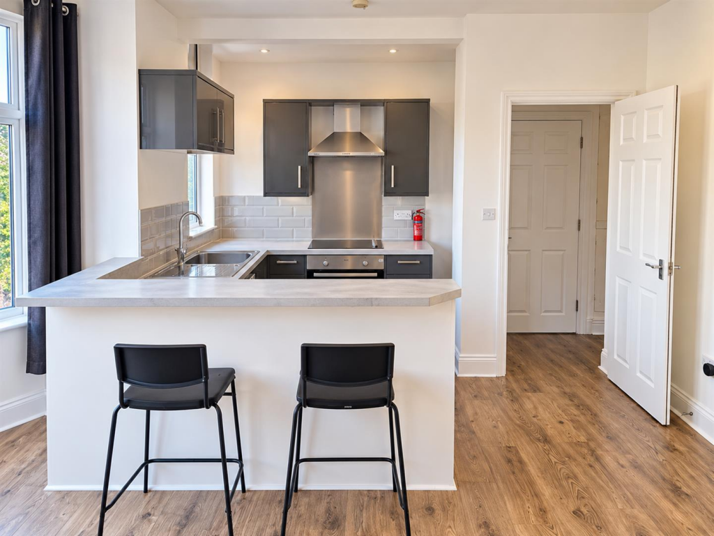 Apartment in Nottingham, Mapperley Park - View 2