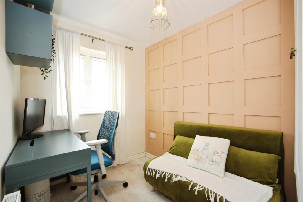 House in Cardiff, Llanharan - More