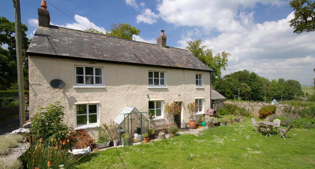 Main image of property: White House, Tythegston, Porthcawl, Bridgend County Borough, CF32 0ND