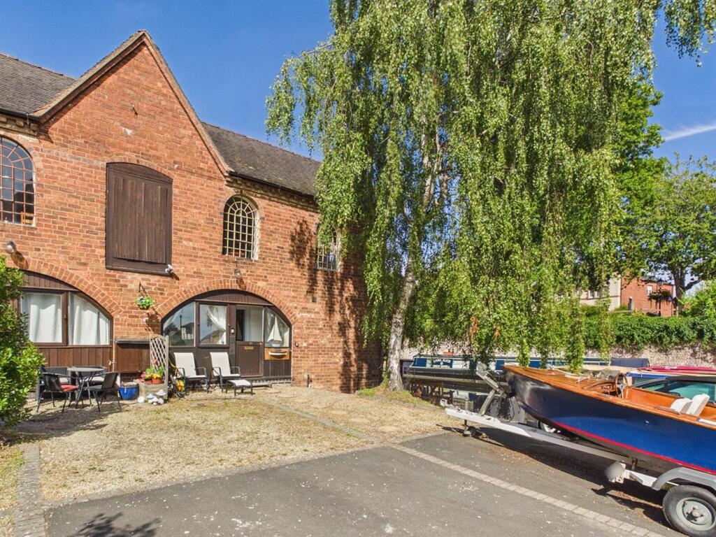 Main image of property: Parkes Quay, Stourport-On-Severn
