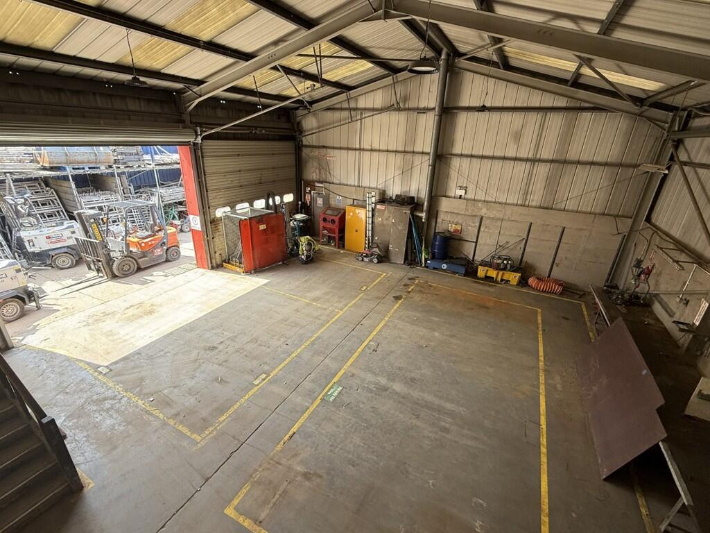 Photo 6