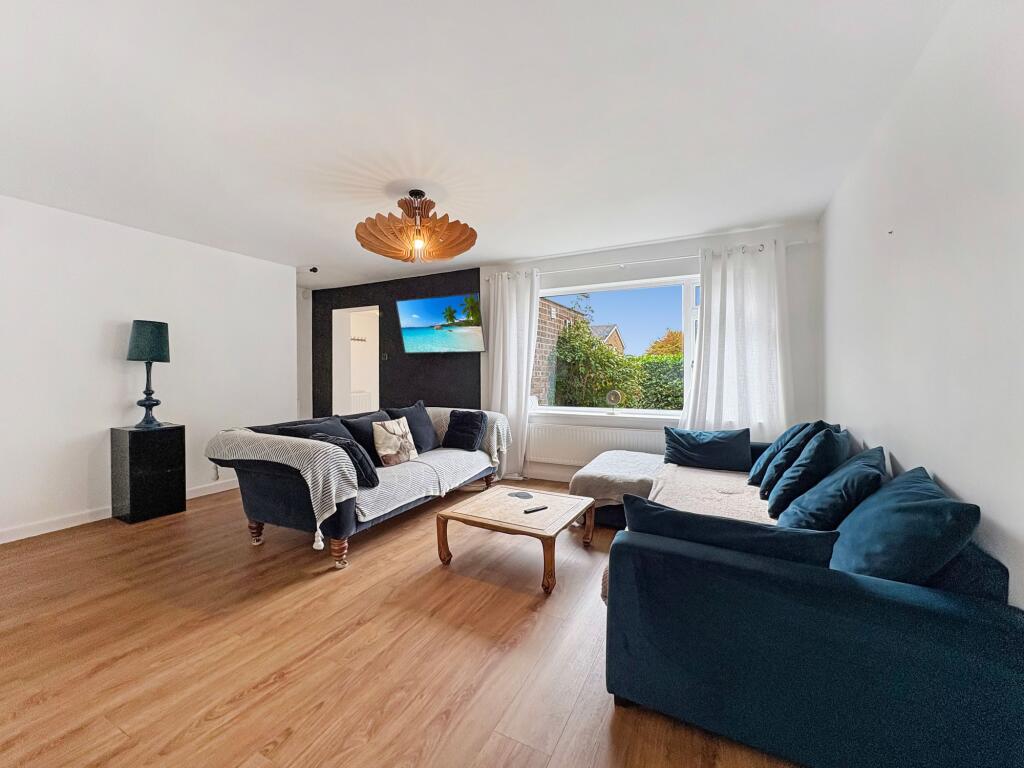 Lenton Close, Brampton, PE28 photo 2