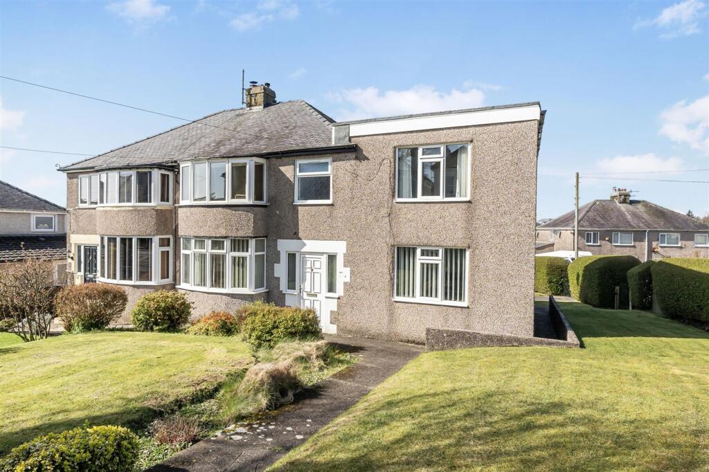 4-bed semi-detached on Victoria Road, Whitehaven, CA28, £250,000