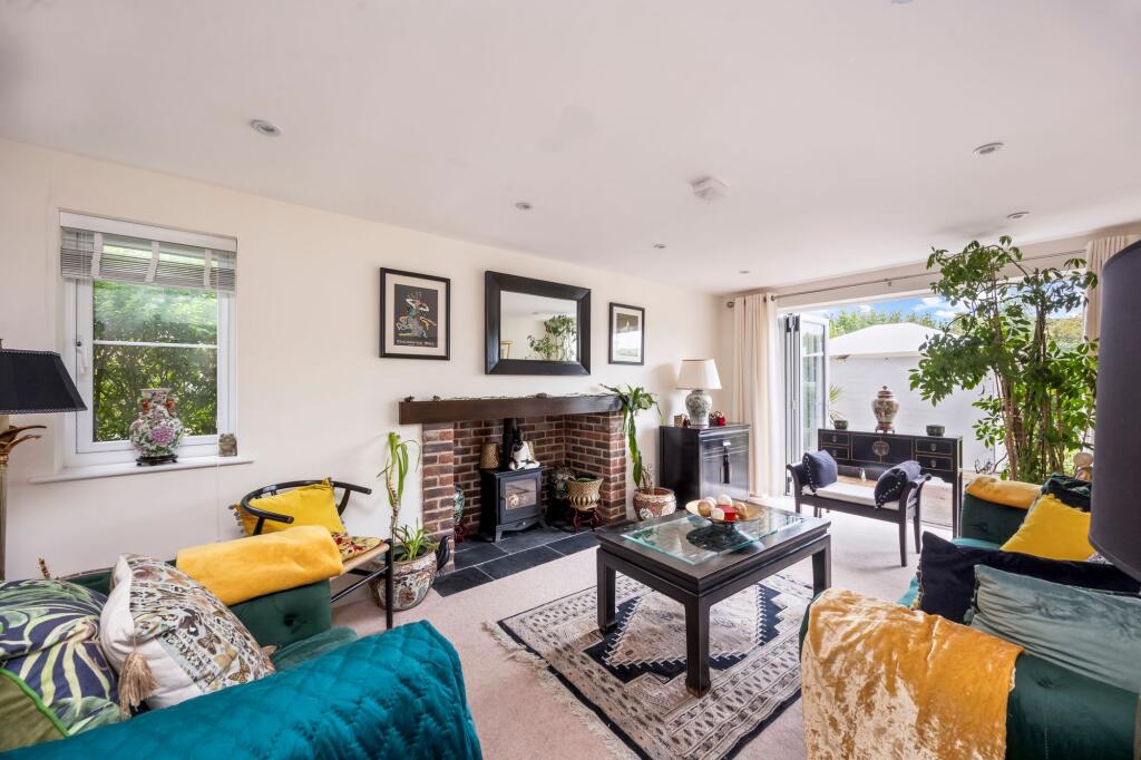 House in Brighton - View 5