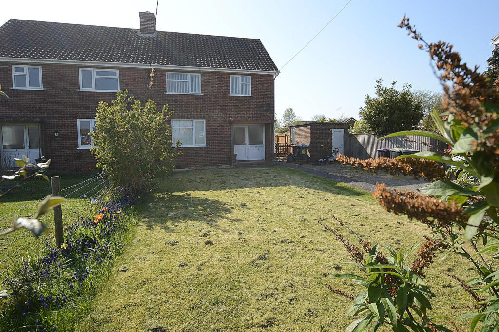 Main image of property: 11 Roxholme Road, Leasingham, Sleaford