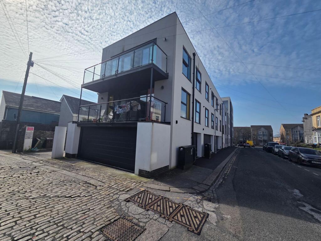 Main image of property: Greenbank Terrace, Plymouth, PL4