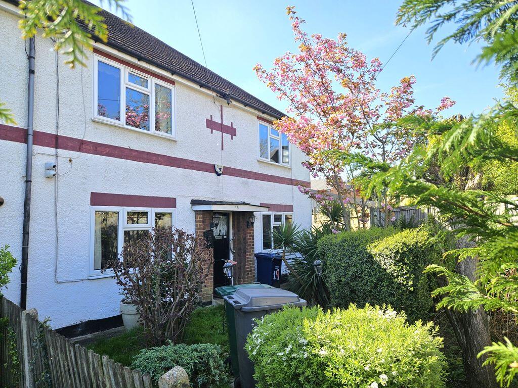 Main image of property: Victoria Close, Barnet