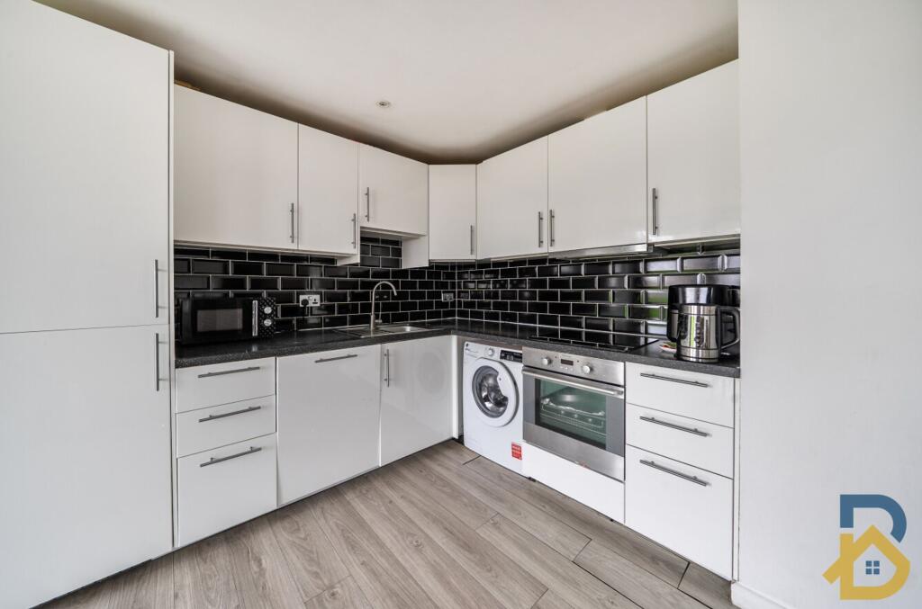 Main image of property: Arboretum Place, Ropeworks, IG11