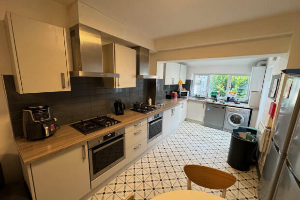 House in Cardiff, Maindy, Cathays - View 5