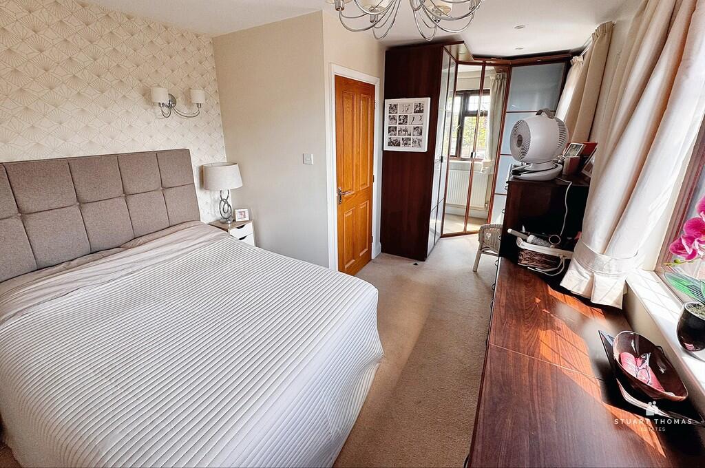 Bartley Road, Benfleet photo 2