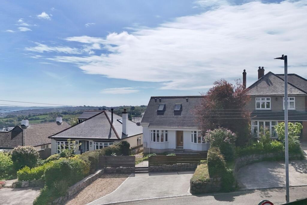 House in Truro - View 3