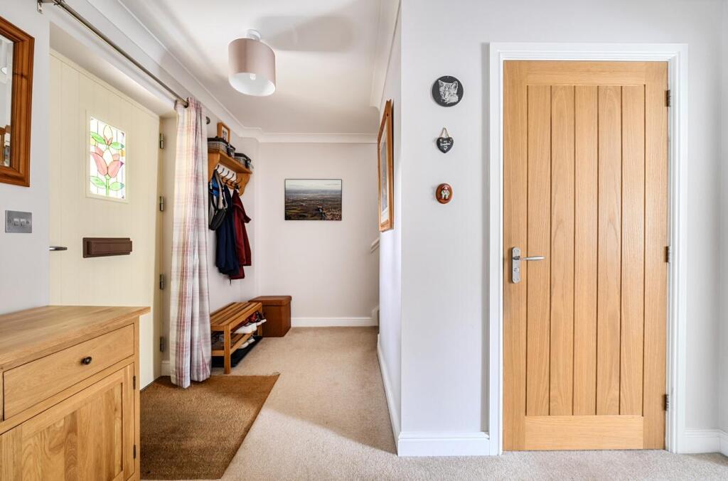 Priory Street, Corsham - View 6