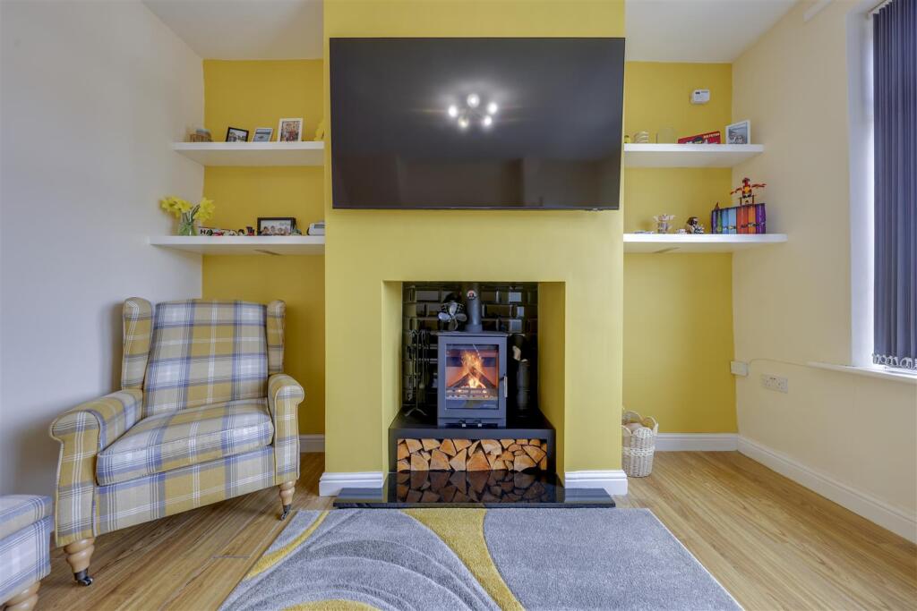 Fallbarn Crescent, Rawtenstall, Rossendale - View 5