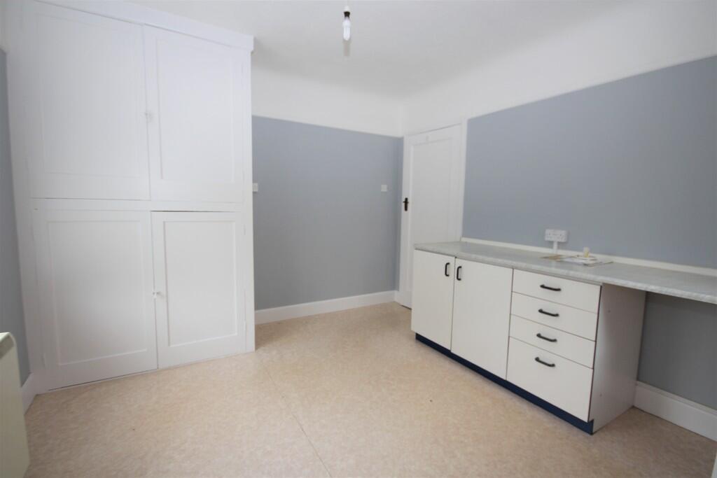 Charminster Avenue, Bournemouth photo 5